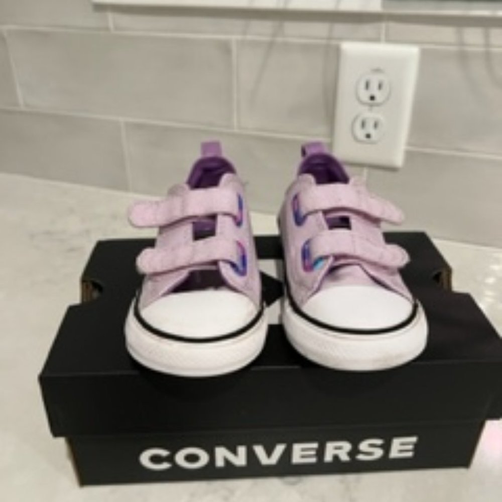 Converse Sneakers, Toddler Size 9, Purple